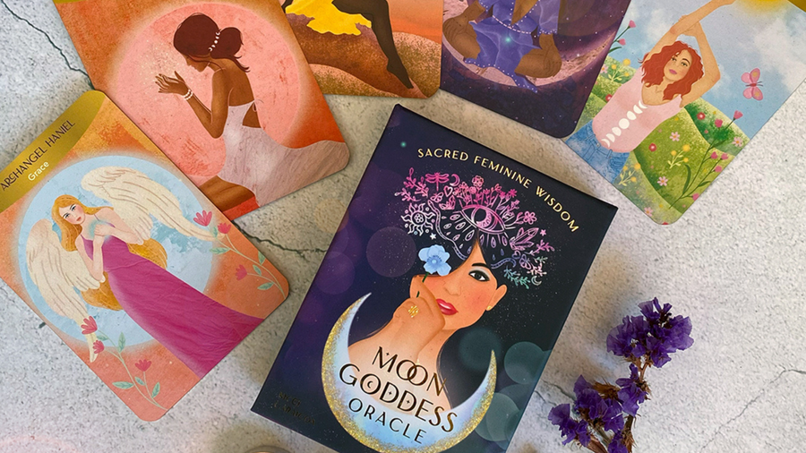 Moon Goddess Oracle Review