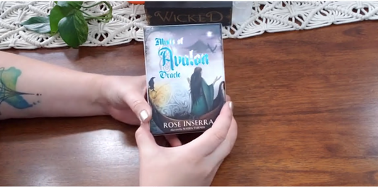 Mists of Avalon - Unboxing and Flip Through