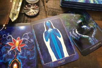 Blue Messiah Reading Cards Review